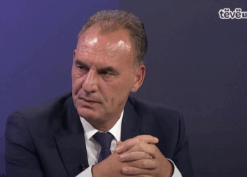 Limaj: Jemi pa kryeministër, Vetëvendosja tërë jetën kanë “shitur fall”