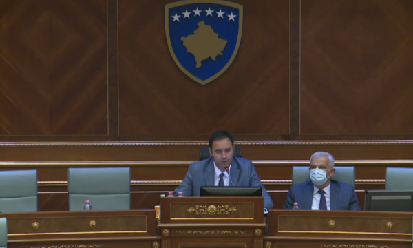 Ndërpritet seanca e Kuvendit – Konjufca: Mungojnë deputetët