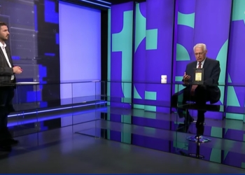 Novosella thotë se për 10 ditë janë shitur 10 mijë kopje të librit të Adem Demaçit “Gjarpërinjtë e Gjakut”