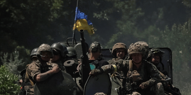 Ukraina shkëput raportet me Korenë e Veriut