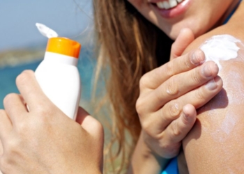 Sa i rëndësishëm është përdorimi i kremit kundër diellit