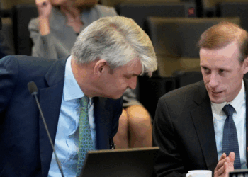 Zyrtari britanik: Bota ka qenë më e sigurt gjatë Luftës së Ftohtë