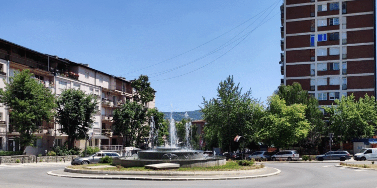 Serbët në Kosovë, të instrumentalizuar dhe margjinalizuar