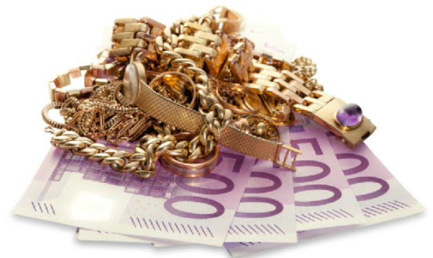 Hajnat vjedhin 26 mijë euro dhe stoli ari në vlerë 2.000 euro në Skenderaj