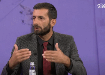 Demhasaj thotë se humbja e kohës në marrëveshje veç e veç i konvenon Serbisë