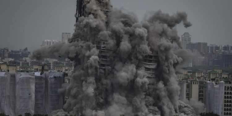 India rrëzon dy kulla me urdhër të gjykatës