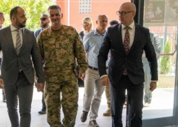 Rakiq dhe kryetarët e komunave veriore takohen me komandantin e KFOR-it