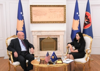 Osmani takohet me Hovenierin, flasin për situatën e sigurisë në Kosovë