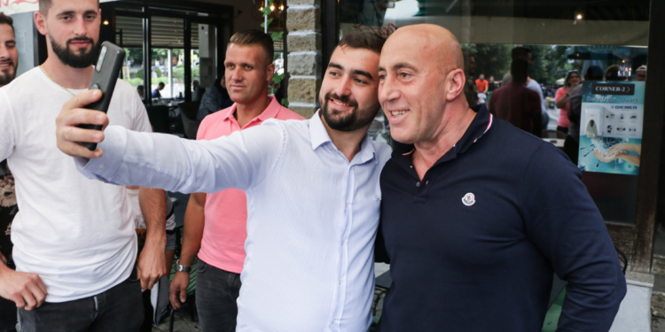 Haradinaj nga shtatori nis takimet me qytetarë për të “folur hapur” për dialogun e tema të tjera