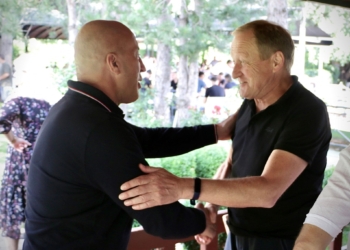 ​Haradinaj takon ish-komandantin e KFOR-it Erhard Bühler