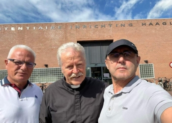 Grabovci viziton ish-krerët e UÇK-së në Hagë