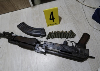 Pesë të arrestuar në dy operacione në Pejë dhe Gjakovë