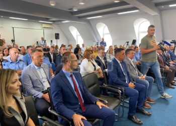 Mblidhen kryetarët e katër komunave me shumicë serbe në Zveçan, flasin për situatën politike dhe të sigurisë