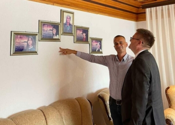 Abbott i bën thirrje Kosovës dhe Serbisë që të sigurojnë një përmbyllje të çështjes së të pagjeturve