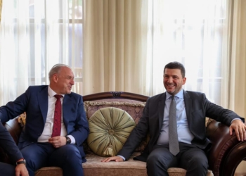 Krasniqi uron Turqinë në 100 vjetorin e Ditës së Fitores