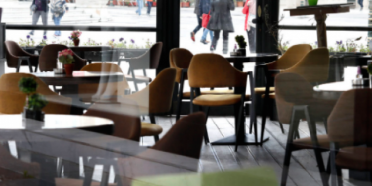 Gastronomët me vështirësi përballojnë reduktimet e energjisë elektrike, flasin nga KEDS-i