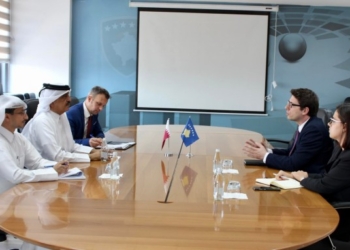 Murati fton biznesmenët e Katarit që të investojnë në Kosovë