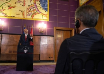 Nënshkruhet memorandumi për ndërtimin e portit turistik të Durrësit