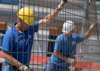 Mungesa e punëtorëve në Kosovë, kompanitë private punësojnë edhe pensionistë