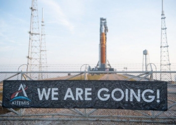 ​Raketa e re gjigante e NASA-s përgatitet për lansim drejt Hënës