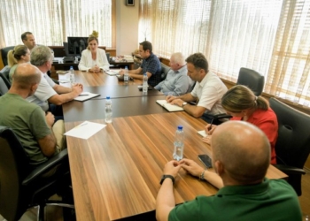 ​Nagavci dhe përfaqësuesit e prindërve flasin për ndryshimet e nevojshme legjislative