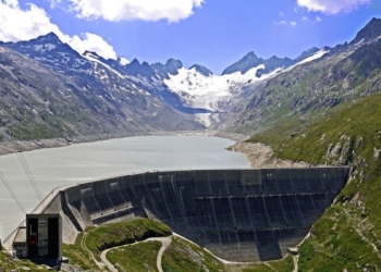 Zvicra mbështetet në rezerva të energjisë hidroelektrike për luftimin e krizës energjetike