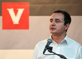 Kurti paralajmëron deputetët e tij: Nëse s’e bëni këtë, atëherë s’do të jeni në listat e ardhshme