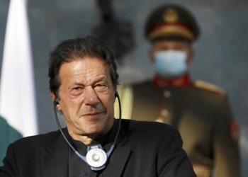 Aktakuzë për terrorizëm ndaj ish-kryeministrit të Pakistanit