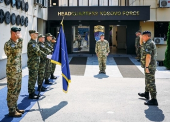 Komandanti i KFOR-it dhe ai i NATO-s flasin për sigurinë në Kosovë