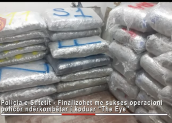 Sekuestrohet rreth 1 ton kanabis, arrestohen 3 shqiptarë e 2 ukrainas