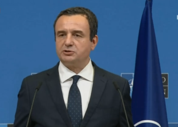 Kurti për targat: Nuk ka mënyrë tjetër pos zbatimit të vendimit