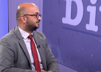 Shala: Kurti të argumentojë para ndërkombëtarëve prezencën e strukturave kriminale të Vuçiqit në veri