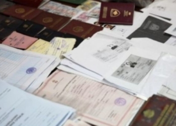 Serbia pranon dokumentet e Kosovës, hiqen pengesat për lëvizje të lirë