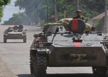 Parlamenti letonez e shpall Rusinë “shtet sponsorizues të terrorizmit”