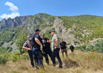 Sveçla viziton fshatrat në komunat veriore: Qytetarët serbë të Kosovës nuk janë palë e dorës së tretë