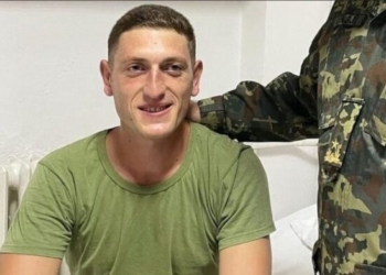 “Humba shikimin për një moment”, flet ushtari i sulmuar nga rusët në Gramsh