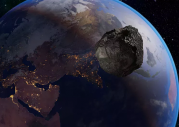 Asteroidi më i madh sa dy fusha futbolli sot kalon pranë Tokës