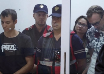 Rusia lëshon fletarrestim për fotografen ruse të ndaluar në Shqipëri