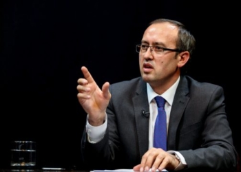 Hoti akuzon Kurtin se ka dëmtuar rëndë ekonominë e Kosovës