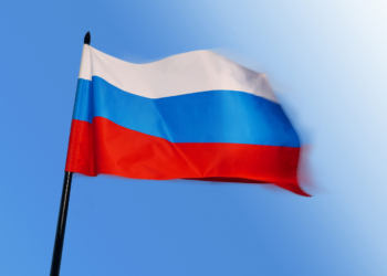 Rusia me masa të reja ndaj një grupi që mbulon luftën në Ukrainë