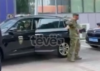 Komandanti i KFOR-it i pranishëm në takimin Kurti – Lajçak – Escobar