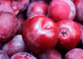 Frutat dhe perimet që nuk duhet t’i ruani kurrë bashkë