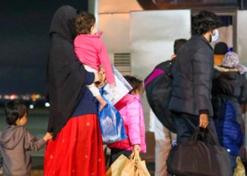 Mbi 300 afganë vazhdojnë të strehohen në Kosovë