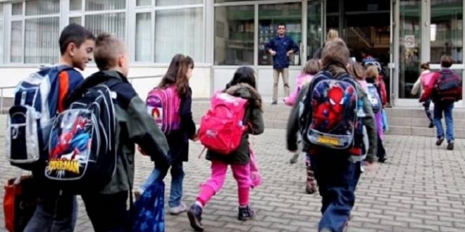 MASHT: Viti i ri shkollor do nis sipas planit të paraparë, çdo fëmijë do të jetë në bankat shkollore