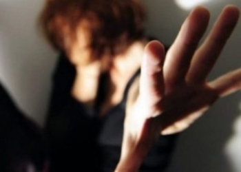 E lëndoi bashkëshorten shtatzënë, Prokuroria kërkon paraburgim ndaj L.H nga Malisheva