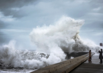 Fëmijët në mesin e të vdekurve nga stuhitë në Evropë