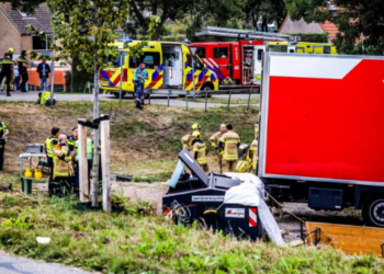 Festa kthehet në tragjedi, kamioni del nga rruga dhe përplas turmën me njerëz