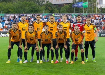 Slavia Praga – Ballkani, formacionet zyrtare