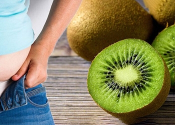 Ndiheni të fryrë pas ushqimit? Hani një kivi