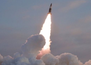 Koreja e Veriut mbron të drejtën për sulme parandaluese bërthamore